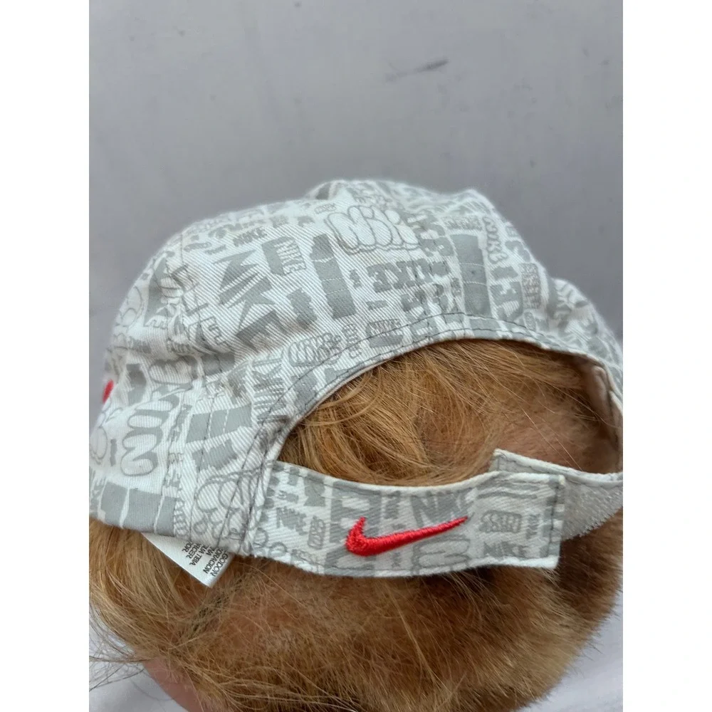 Nike 5-Panel Hat 4-6X White Grey Graffiti Logo Print Adjustable‎ Kids Cap